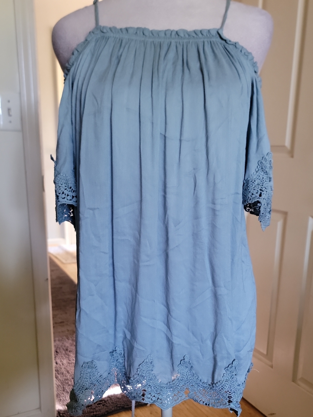 She + Sky Dusty Blue Cold-Shoulder Crochet Trim Camisole